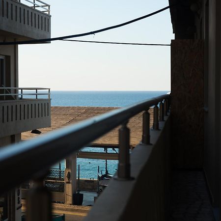 Comfy & Modern Apartment In The Heart Of Heraklion Екстер'єр фото